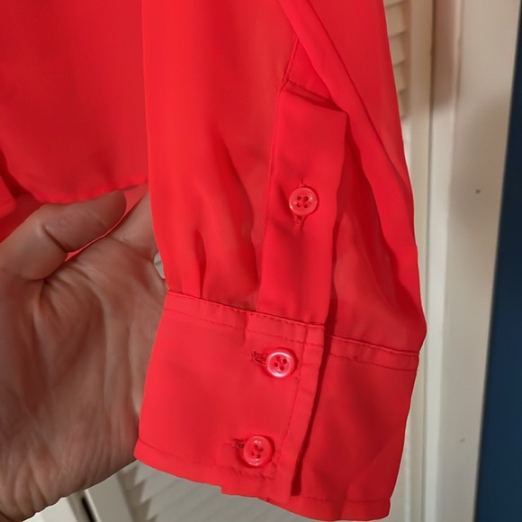 American Eagle Women’s Sheer Button Up Blouse - Picture 4 of 6